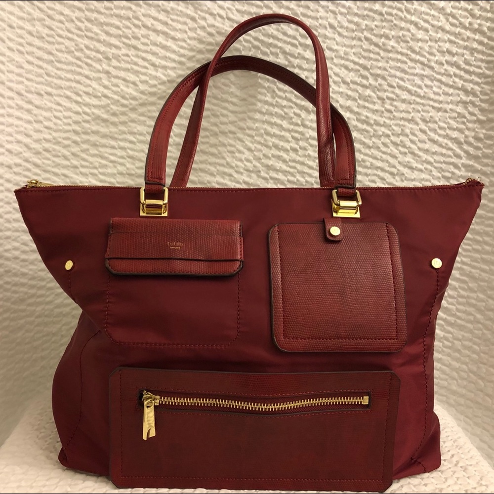 FLASH SALE❣️🎉 Red Tutilo New York Tote Purse 👜